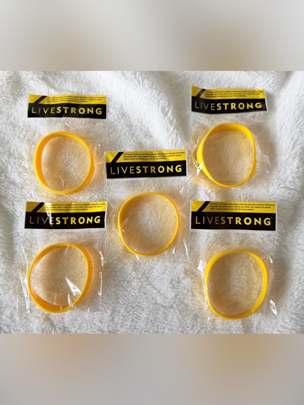 Lot of 5 Nike LIVESTRONG Yellow Silicone Bracelets Wristbands - NWT - Brand New